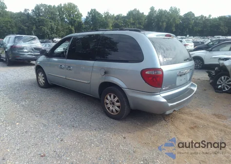 2005 Chrysler Town & Country Touring from USA, damaged, VIN 2C4GP54L35R125163